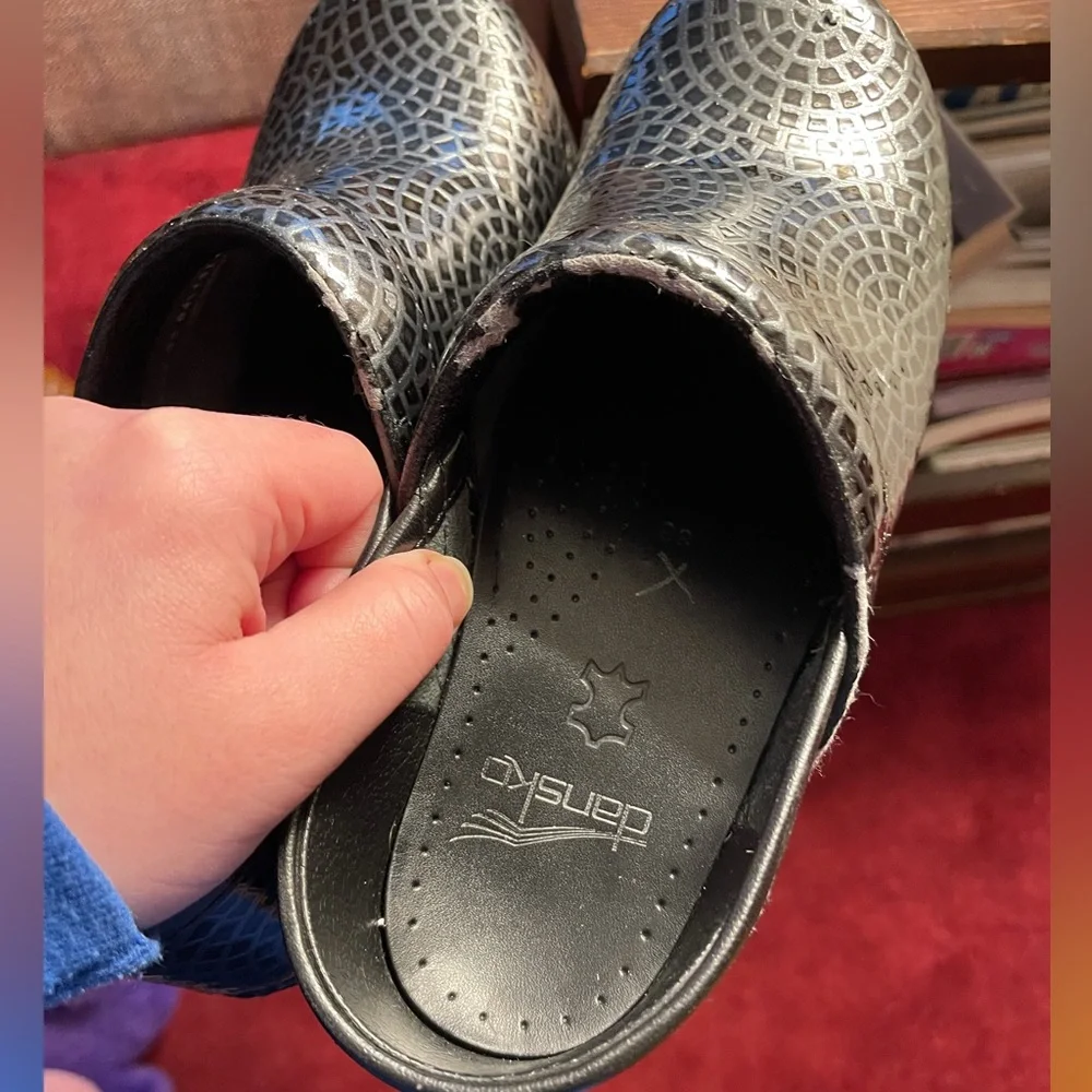 Dansko clogs*sold* - Picture 6 of 7